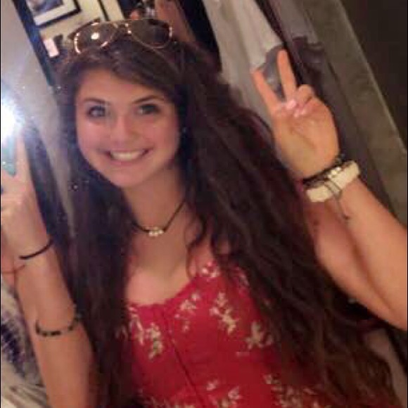 Meet your Posher, Abby - Picture 1 of 1